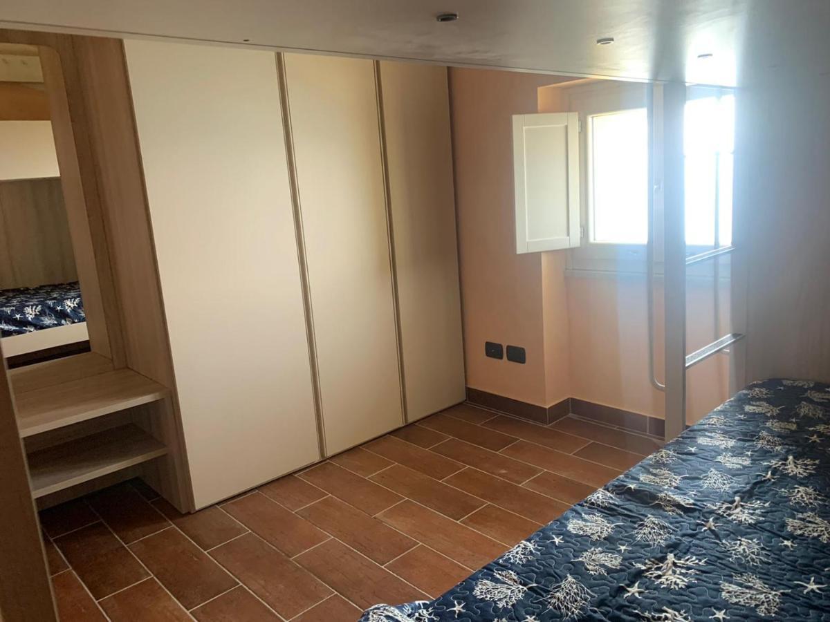 La Terrazza Nel Blu Apartment Imperia Exterior photo
